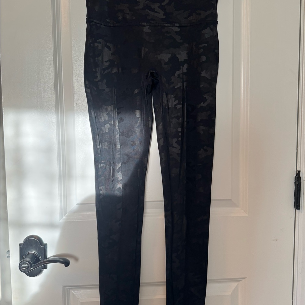 SPANX Black Camo Leggings